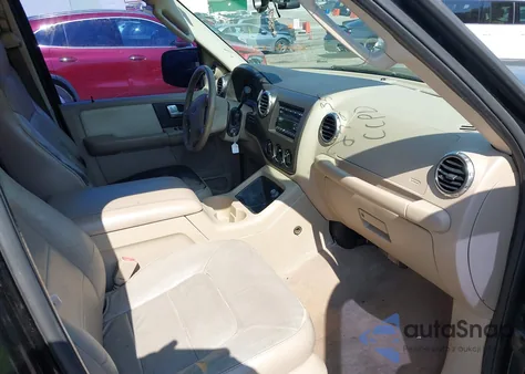 2004 Ford Expedition Xlt from USA, damaged, VIN 1FMPU15L94LB60258